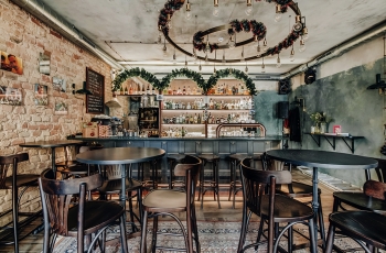 Kitas kampas bar, Vilnius
